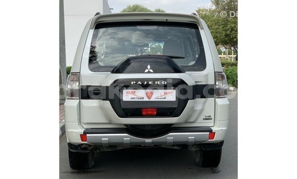 Hividy Mitsubishi Pajero fotsy Car in Import - Dubai in Diana Hividy Mitsubishi Pajero fotsy Car in Import - Dubai in Diana