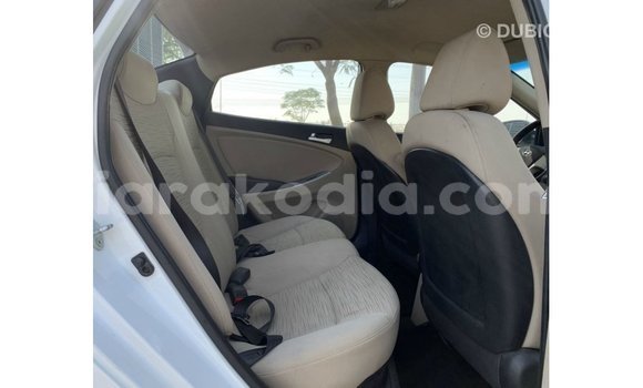 Hividy Hyundai Accent fotsy Car in Import - Dubai in Diana Hividy Hyundai Accent fotsy Car in Import - Dubai in Diana