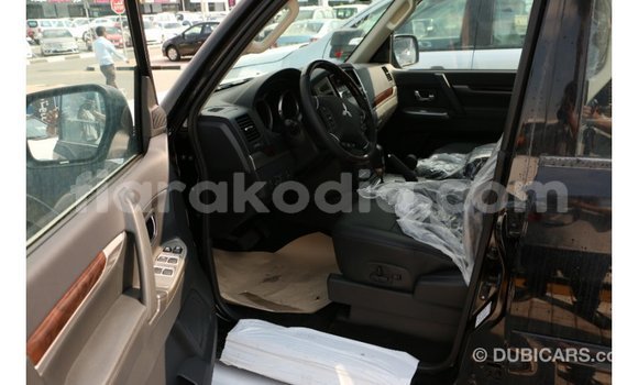 Buy Import Mitsubishi Pajero Black Car in Import - Dubai in Diana Buy Import Mitsubishi Pajero Black Car in Import - Dubai in Diana
