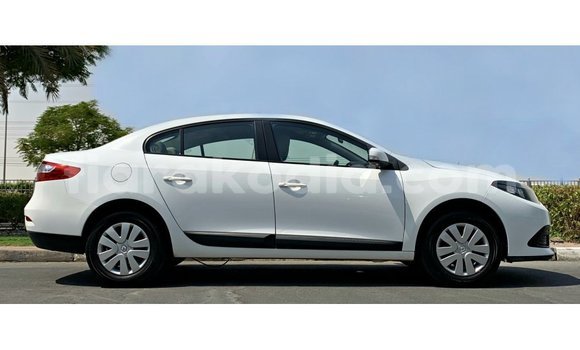 Hividy Renault Fluence fotsy Car in Import - Dubai in Diana Hividy Renault Fluence fotsy Car in Import - Dubai in Diana