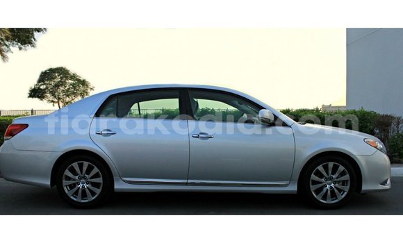 Hividy Toyota Avalon Hafa Car in Import - Dubai in Diana Hividy Toyota Avalon Hafa Car in Import - Dubai in Diana