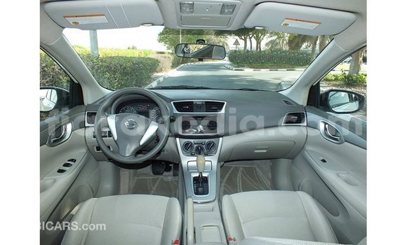 Hividy Nissan Tiida fotsy Car in Import - Dubai in Diana Hividy Nissan Tiida fotsy Car in Import - Dubai in Diana