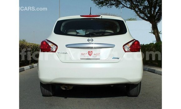 Hividy Nissan Tiida fotsy Car in Import - Dubai in Diana Hividy Nissan Tiida fotsy Car in Import - Dubai in Diana