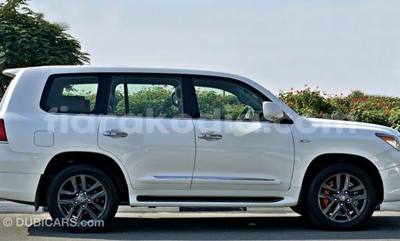 Buy Import Lexus LX White Car in Import - Dubai in Diana Buy Import Lexus LX White Car in Import - Dubai in Diana