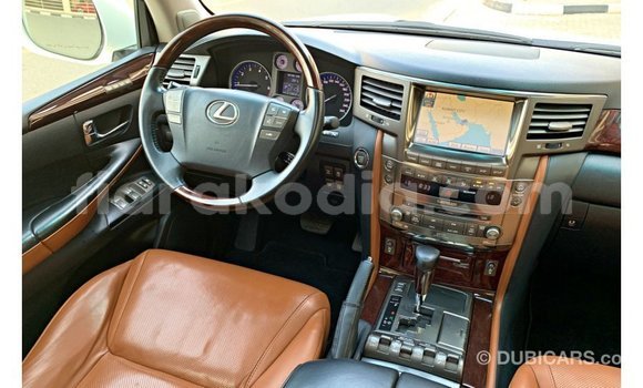 Buy Import Lexus LX White Car in Import - Dubai in Diana Buy Import Lexus LX White Car in Import - Dubai in Diana