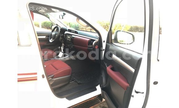 Buy Import Toyota Hilux White Car in Import - Dubai in Diana Buy Import Toyota Hilux White Car in Import - Dubai in Diana