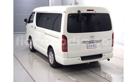 Buy Import Toyota Regius White Car in Import - Dubai in Diana Buy Import Toyota Regius White Car in Import - Dubai in Diana