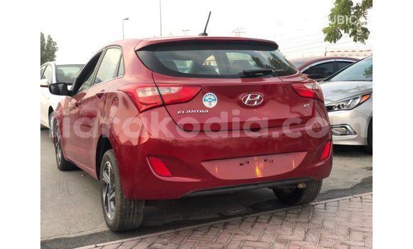 Acheter Import Voiture Hyundai Elantra Rouge à Import - Dubai, Diana Acheter Import Voiture Hyundai Elantra Rouge à Import - Dubai, Diana
