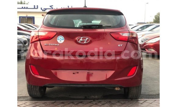 Acheter Import Voiture Hyundai Elantra Rouge à Import - Dubai, Diana Acheter Import Voiture Hyundai Elantra Rouge à Import - Dubai, Diana