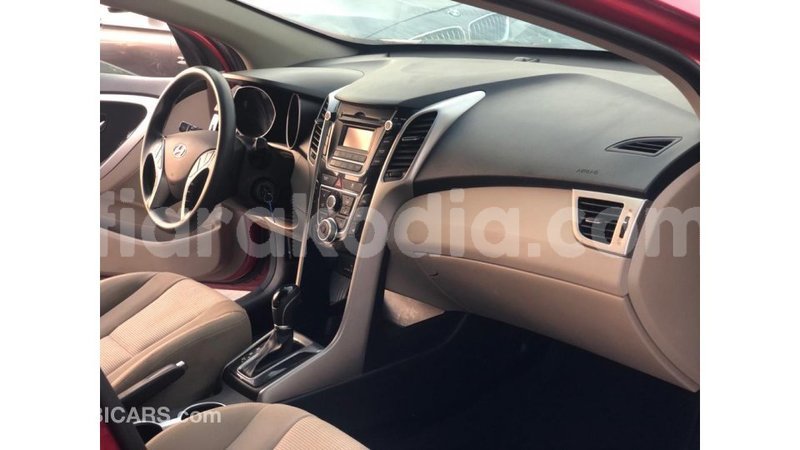 Big with watermark hyundai elantra diana import dubai 6283