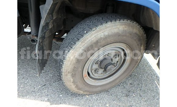 Buy Import Toyota HiAce Blue Truck in Import - Dubai in Diana Buy Import Toyota HiAce Blue Truck in Import - Dubai in Diana