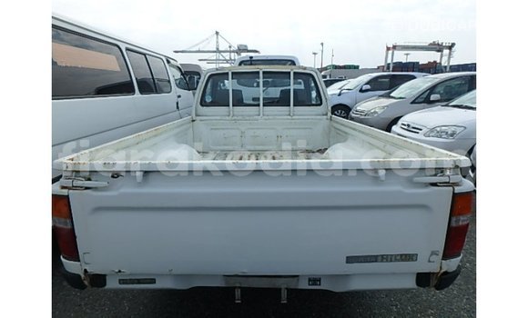 Buy Import Toyota Hilux White Car in Import - Dubai in Diana Buy Import Toyota Hilux White Car in Import - Dubai in Diana