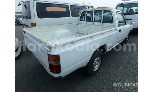 Buy Import Toyota Hilux White Car in Import - Dubai in Diana Buy Import Toyota Hilux White Car in Import - Dubai in Diana
