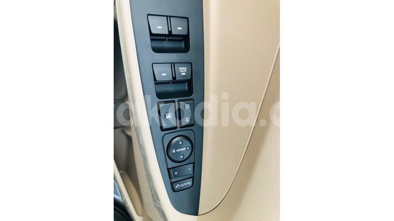 Big with watermark hyundai tucson diana import dubai 6289