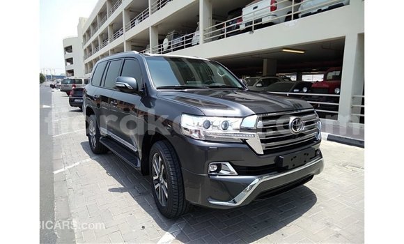 Acheter Import Voiture Toyota Land Cruiser Autre à Import - Dubai, Diana Acheter Import Voiture Toyota Land Cruiser Autre à Import - Dubai, Diana