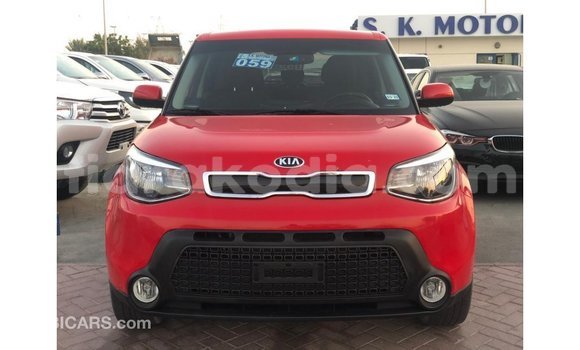 Acheter Import Voiture Kia Soul Rouge à Import - Dubai, Diana Acheter Import Voiture Kia Soul Rouge à Import - Dubai, Diana