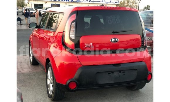 Acheter Import Voiture Kia Soul Rouge à Import - Dubai, Diana Acheter Import Voiture Kia Soul Rouge à Import - Dubai, Diana