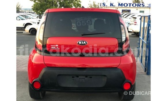 Acheter Import Voiture Kia Soul Rouge à Import - Dubai, Diana Acheter Import Voiture Kia Soul Rouge à Import - Dubai, Diana