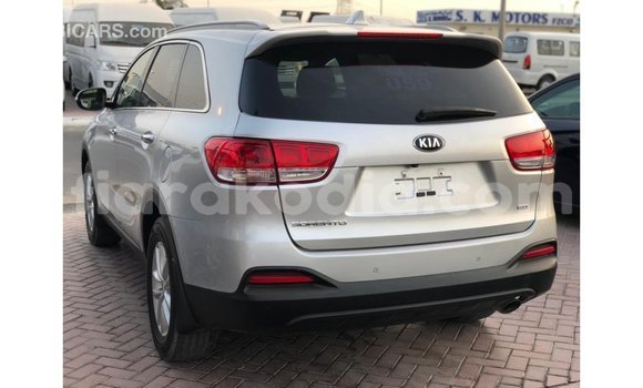 Acheter Import Voiture Kia Sorento Autre à Import - Dubai, Diana Acheter Import Voiture Kia Sorento Autre à Import - Dubai, Diana