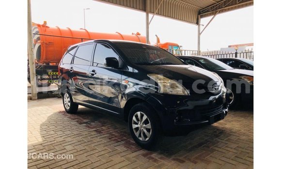 Acheter Import Voiture Toyota Avanza Noir à Import - Dubai, Diana Acheter Import Voiture Toyota Avanza Noir à Import - Dubai, Diana
