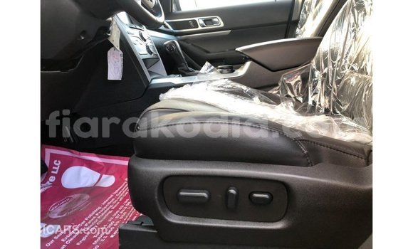 Acheter Import Voiture Ford Explorer Bleu à Import - Dubai, Diana Acheter Import Voiture Ford Explorer Bleu à Import - Dubai, Diana