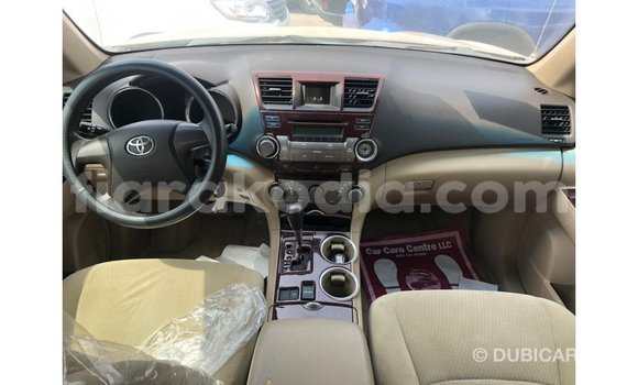 Buy Import Toyota Highlander Other Car in Import - Dubai in Diana Buy Import Toyota Highlander Other Car in Import - Dubai in Diana