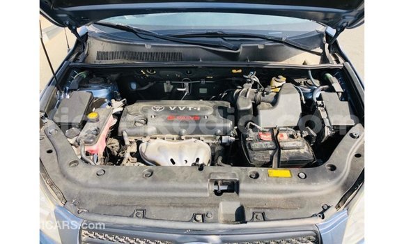 Acheter Import Utilitaire Toyota HiAce Bleu à Import - Dubai, Diana Acheter Import Utilitaire Toyota HiAce Bleu à Import - Dubai, Diana