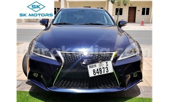 Acheter Import Voiture Lexus IS Bleu à Import - Dubai, Diana