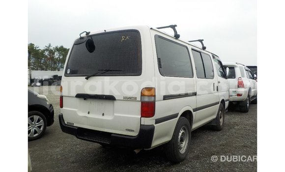 Acheter Import Voiture Toyota Hiace Blanc à Import - Dubai, Diana Acheter Import Voiture Toyota Hiace Blanc à Import - Dubai, Diana