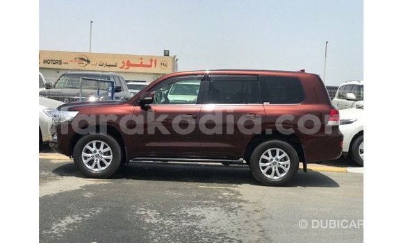 Acheter Import Voiture Toyota Land Cruiser Rouge à Import - Dubai, Diana Acheter Import Voiture Toyota Land Cruiser Rouge à Import - Dubai, Diana