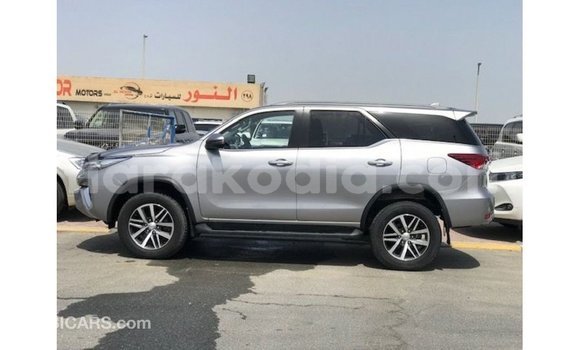 Acheter Import Voiture Toyota Fortuner Autre à Import - Dubai, Diana Acheter Import Voiture Toyota Fortuner Autre à Import - Dubai, Diana