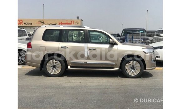 Acheter Import Voiture Toyota Land Cruiser Autre à Import - Dubai, Diana Acheter Import Voiture Toyota Land Cruiser Autre à Import - Dubai, Diana
