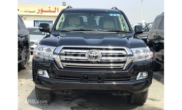 Acheter Import Voiture Toyota Land Cruiser Noir à Import - Dubai, Diana Acheter Import Voiture Toyota Land Cruiser Noir à Import - Dubai, Diana