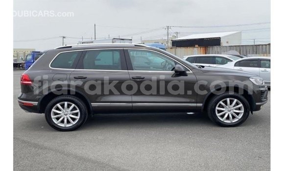 Acheter Import Voiture Volkswagen Touareg Autre à Import - Dubai, Diana Acheter Import Voiture Volkswagen Touareg Autre à Import - Dubai, Diana