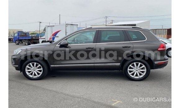 Acheter Import Voiture Volkswagen Touareg Autre à Import - Dubai, Diana Acheter Import Voiture Volkswagen Touareg Autre à Import - Dubai, Diana