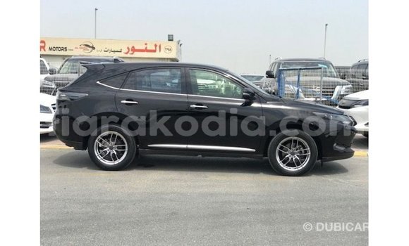 Acheter Import Voiture Toyota Harrier Noir à Import - Dubai, Diana Acheter Import Voiture Toyota Harrier Noir à Import - Dubai, Diana