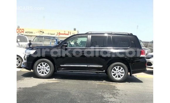 Acheter Import Voiture Toyota Land Cruiser Noir à Import - Dubai, Diana Acheter Import Voiture Toyota Land Cruiser Noir à Import - Dubai, Diana