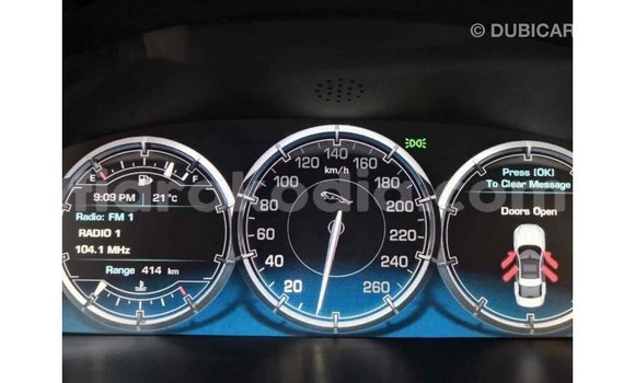 Acheter Import Voiture Jaguar XJ Noir à Import - Dubai, Diana