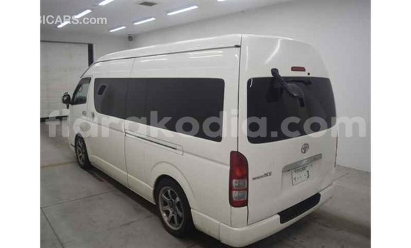 Buy Import Toyota Hiace White Car in Import - Dubai in Diana Buy Import Toyota Hiace White Car in Import - Dubai in Diana
