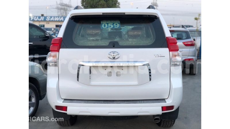 Big with watermark toyota prado diana import dubai 6392