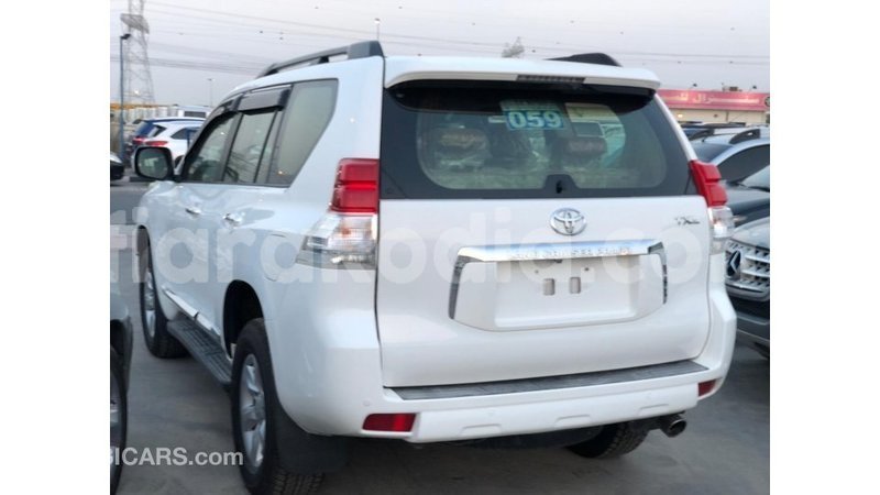 Big with watermark toyota prado diana import dubai 6392