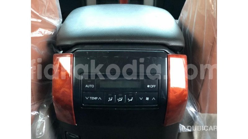 Big with watermark toyota prado diana import dubai 6392