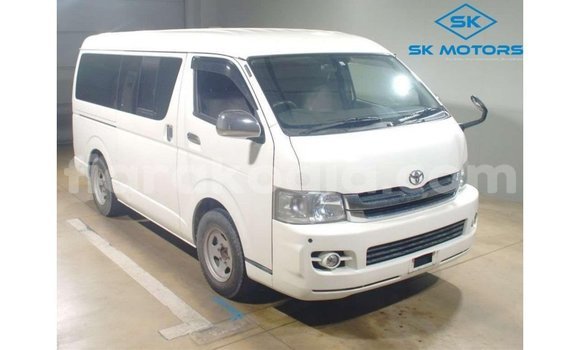 Acheter Import Voiture Toyota Hiace Blanc à Import - Dubai, Diana Acheter Import Voiture Toyota Hiace Blanc à Import - Dubai, Diana