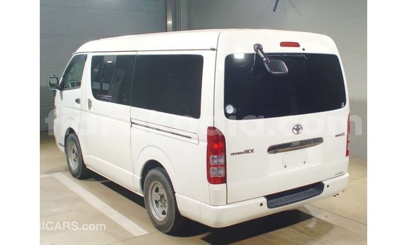 Buy Import Toyota Hiace White Car in Import - Dubai in Diana Buy Import Toyota Hiace White Car in Import - Dubai in Diana
