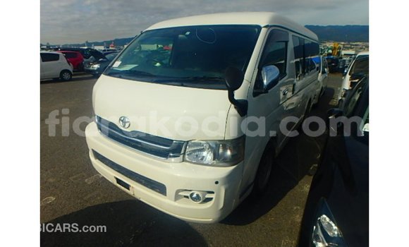 Buy Import Toyota Hiace White Car in Import - Dubai in Diana Buy Import Toyota Hiace White Car in Import - Dubai in Diana