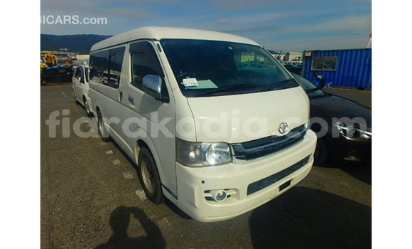 Buy Import Toyota Hiace White Car in Import - Dubai in Diana Buy Import Toyota Hiace White Car in Import - Dubai in Diana