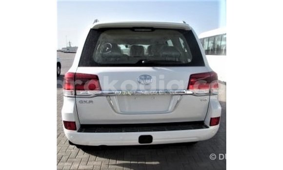 Buy Import Toyota Land Cruiser White Car in Import - Dubai in Diana Buy Import Toyota Land Cruiser White Car in Import - Dubai in Diana