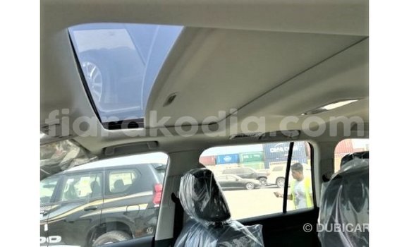 Buy Import Toyota Land Cruiser White Car in Import - Dubai in Diana Buy Import Toyota Land Cruiser White Car in Import - Dubai in Diana