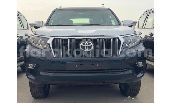 Acheter Import Voiture Toyota Prado Bleu à Import - Dubai, Diana Acheter Import Voiture Toyota Prado Bleu à Import - Dubai, Diana