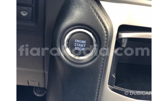 Acheter Import Voiture Toyota Prado Bleu à Import - Dubai, Diana Acheter Import Voiture Toyota Prado Bleu à Import - Dubai, Diana